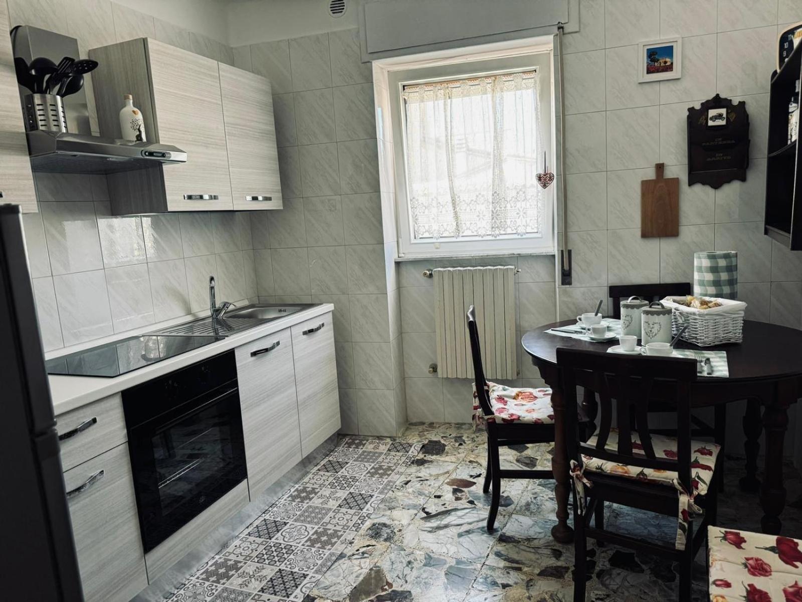 Appartamento Ely House Monte SantʼAngelo Esterno foto